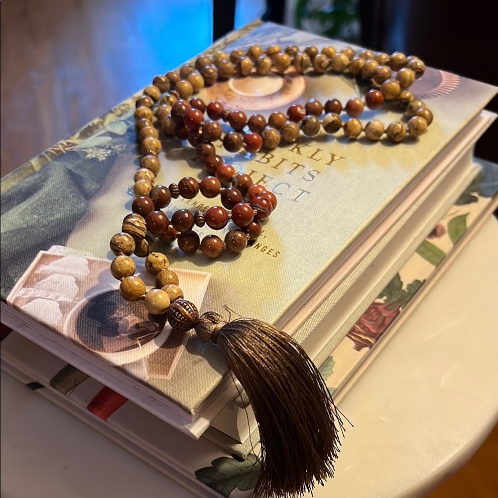 Elegant Jasper Beaded Necklace with Tassel